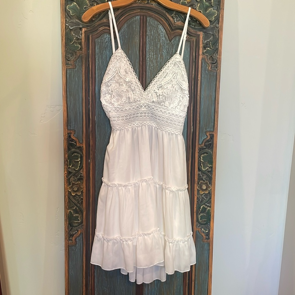 NWOT ECOWISH spaghetti/backless white sundress in white